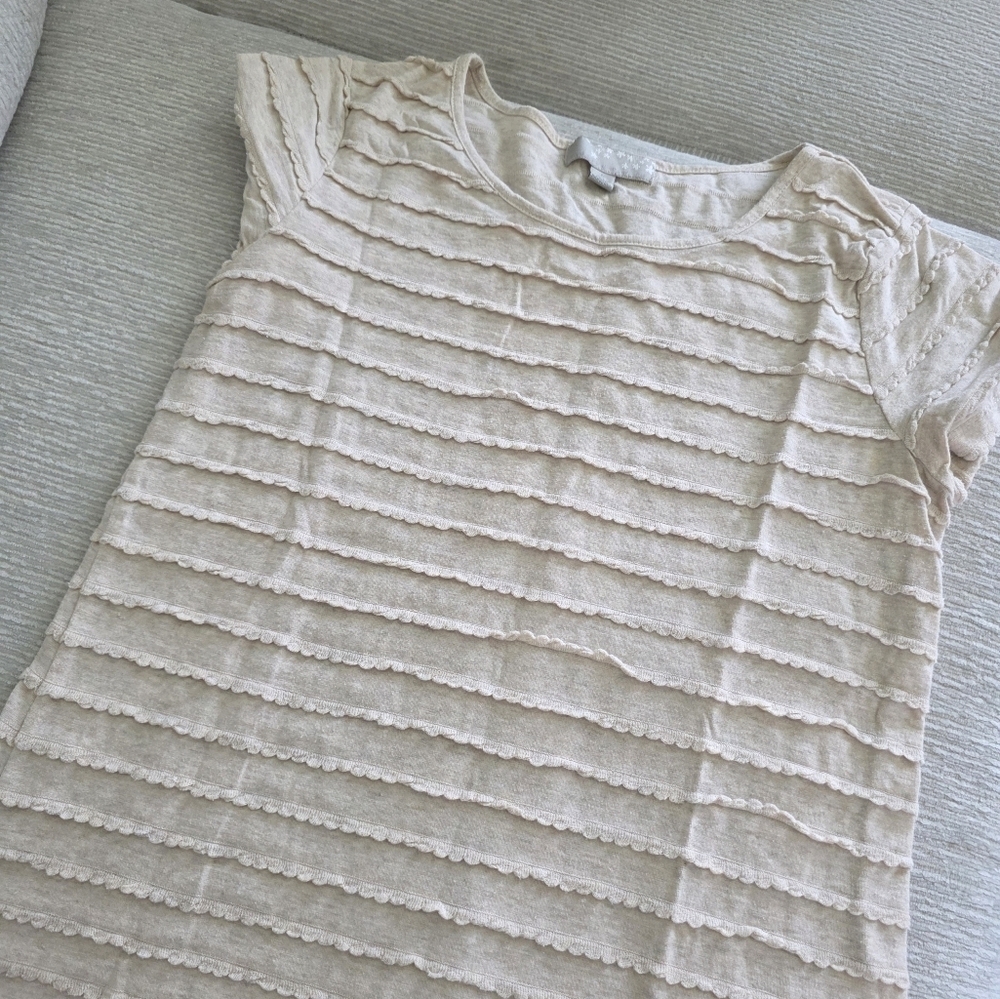Elegant Cream Textjred omen's Top